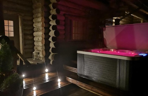 Lohja Ski Chalet | Pohjolantuvat