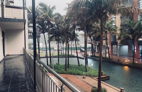Durban Point Apartment | Point Bastille - Canal Views