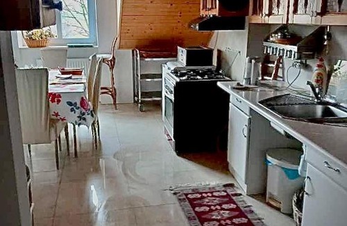 Łowicz House | Pokój prywatny 4 osobowy ze wspólna kuchnia i łazienka