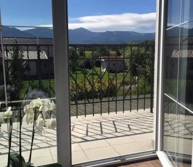 Myslakowice Apartment | Pokoje Gościnne u Marka