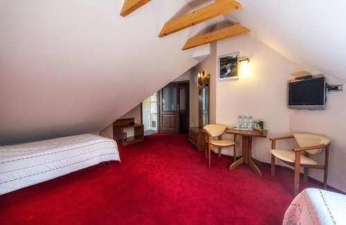 Andrychow House | Pokoje na stoku Czarny Groń