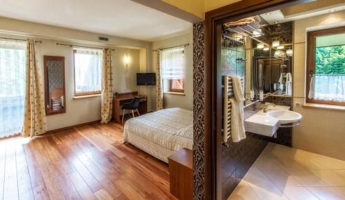 Andrychow House | Pokoje na stoku Czarny Groń