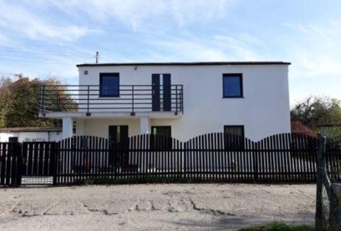 Brzeg Dolny House | Pokoje nad Odrą Wały