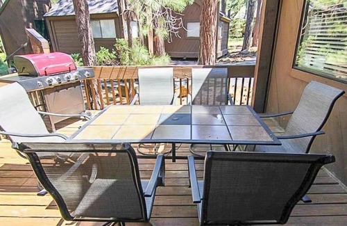 Overlook Park House | Pole House 15