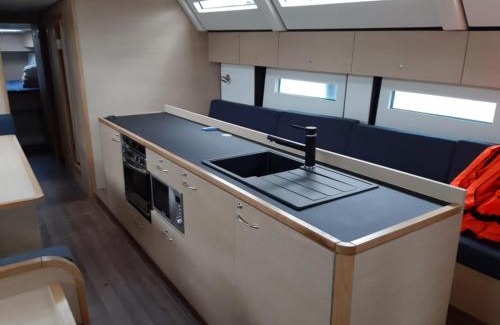 Trogir Boat Rental | Polina I