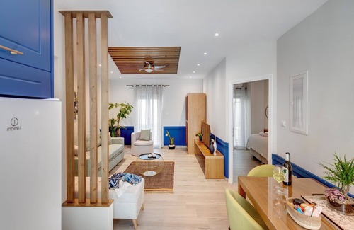 Ermoupoli Apartment | "Polis Suite" - Downtown Luxury and Comfort