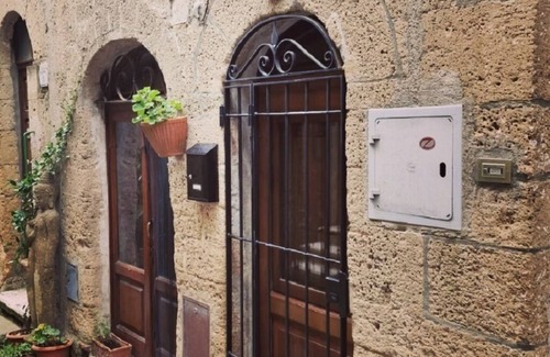Pitigliano Apartment | Polly's Nest