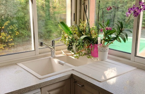 Rognes House | POOL AND JACUZZI IN THE AIXOIS CAMPAIGN