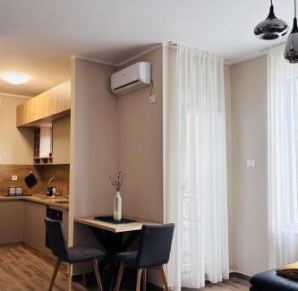 Vrdnik Apartment | POOL RESORT Vila Lena - Lux residence apartman 5