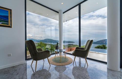 Trebesinj Villa | Pool Villa Luxoria Trebesin