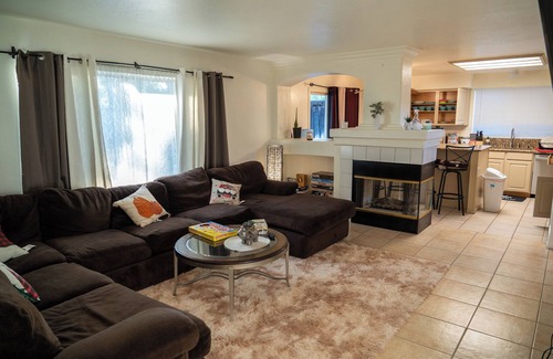 Paloma Del Sol House | Pools, tennis courts, BBQ, wine country