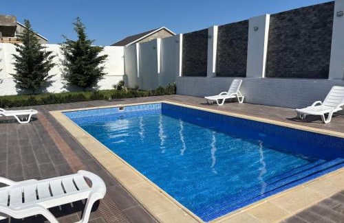 Novkhana Villa | PoolSummerHouse