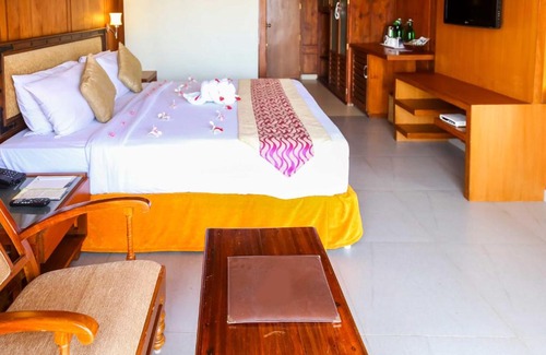 Poovar Resort | Poovar Island Resort