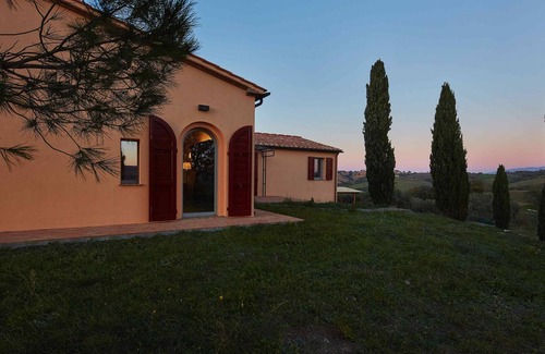 Poggio Rusco Villa | Popular Villa With Swimming Pool In Maremma