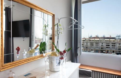 Pre House | Port View