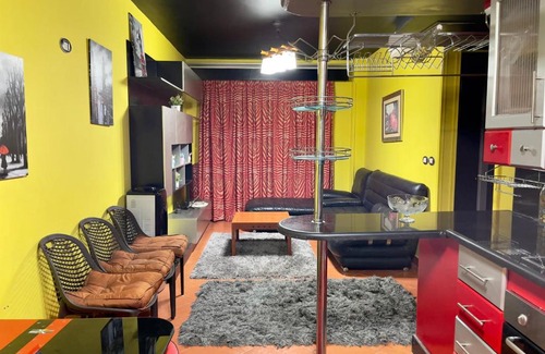 Al-'Amriyah Ski Chalet | Porto golf mArina