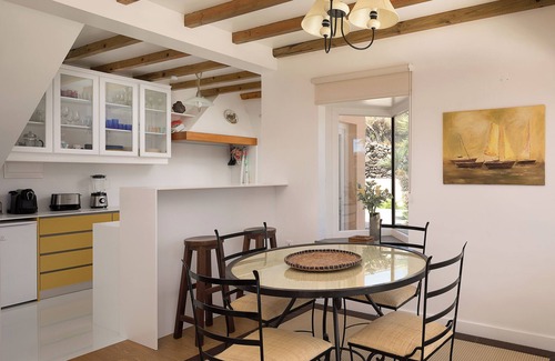 Porto Moniz House | Porto Moniz Villa is the perfect place to replenish your energy. Visit us.