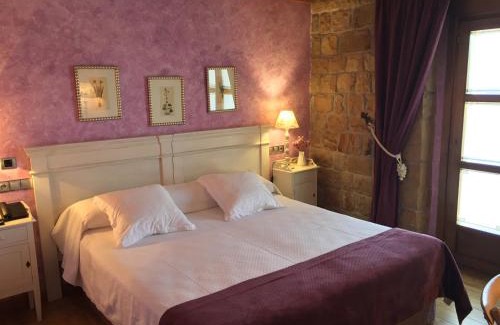 Quintanar de la Sierra House | Posada Las Mayas