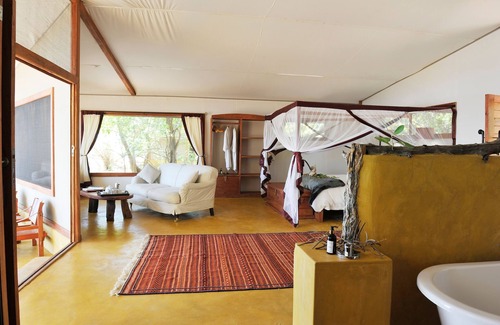Lusaka Province Cabin | Potato Bush Camp