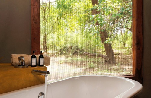 Lusaka Province Cabin | Potato Bush Camp