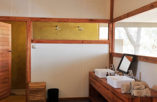 Lusaka Province Cabin | Potato Bush Camp