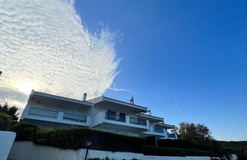 Lavreotiki Apartment | Pounta Beach House