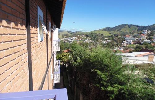 Vale dos Pinheiros Hotel | Pousada Ananda-ri