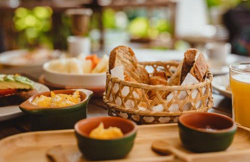 Floresta Velha House | Pousada Moana