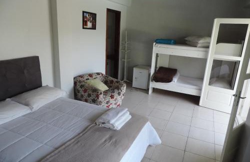 Tres Coroas Hotel | Pousada Três Coroas