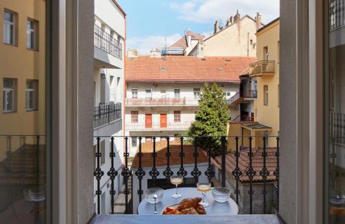 Vysehrad Apartment | Prague Days - Studio - Balcony - next to Vyšehrad Castle