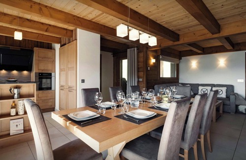 Manigod Ski Chalet | Pralor Le Peille - French Alps break for 8 with spa - OVO Network