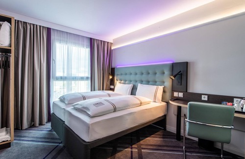 Feuerbach-Ost Hotel | Premier Inn Stuttgart Feuerbach