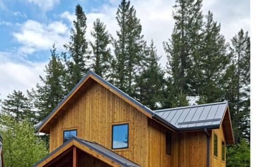 Stevenson Villa | Premier Villa Escape: Nature, Dining, Fireside