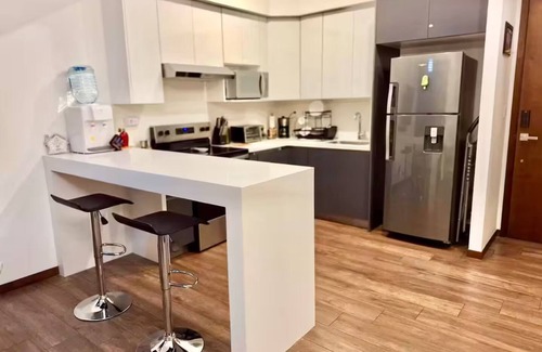 Zona 10 Apartment | Premium, Modern & Centrally Located Apartment in Zone 10 in Guatemala City!