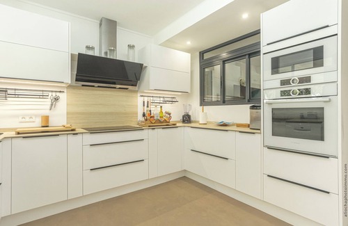 Le Vauclin House | Prestigious seaside villa, swimming pool, 9 bedrooms *