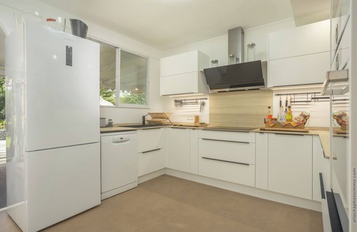 Le Vauclin House | Prestigious seaside villa, swimming pool, 9 bedrooms *