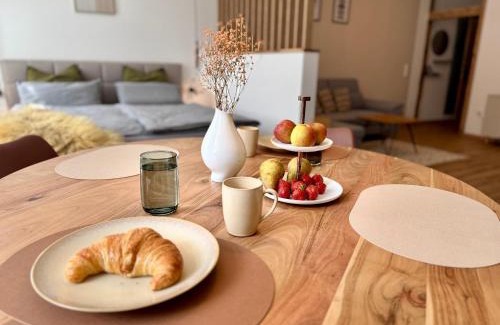 Bamberg Apartment | Pretti Apartments - Neu, Stilvoll, Zentral, Komfortabel, Geräumig & Ruhig