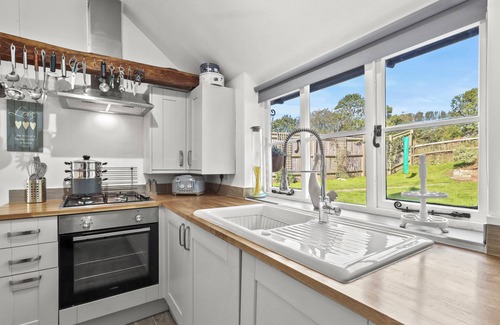 Hailsham Cottage | Pretty Cottage, Quirky Features, Modern Comforts and Lovely Country Setting