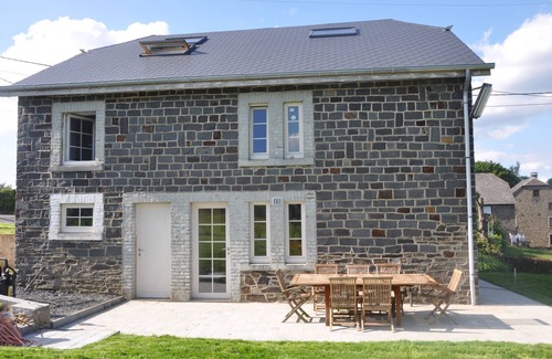 Nisramont House | Pretty gite in a flowery village 12 P 5 minutes from La Roche-en-Ardennes