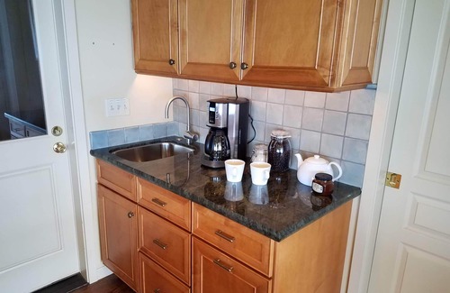 North Admiral House | Prichard's Perch - private 2.5 acre in-city property, views from every room!