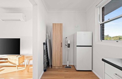 Mayfield West Apartment | Prickly Pear Stays in Mayfield West