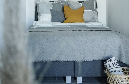 Innenstadt Apartment | Prime Park Apartment ~ Terrace ~