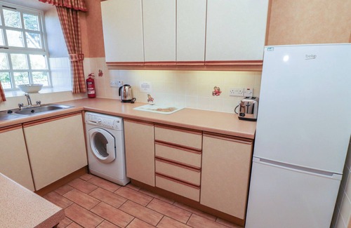 Akeld House | PRIMULA PATCH, family friendly, character holiday cottage in Wooler