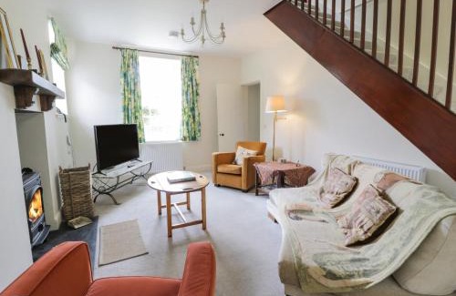 Thornhill House | Prince's Cottage