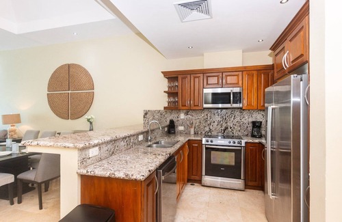 Pristine Bay House | Pristine Bay 1002, golf, pool and views