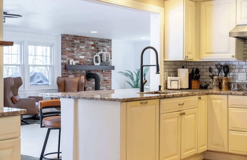 Wayland House | Private and Peaceful 4BD Home