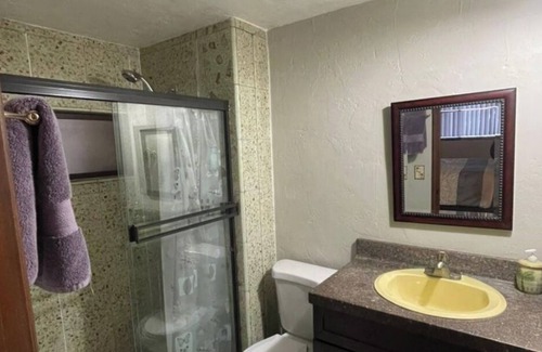 Bonita Apartment | Private and Quite Guest house Attached Close to Fwy 805, 54, and Freeway 5