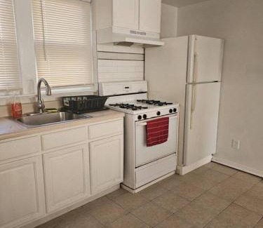 Paterson Apartment | Private apartment with 1 bedroom and 1 bathroom