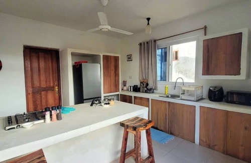 Paje Villa | Private Authentic Island Villa & pool Paje Zanzibar TV WIFI AC 90m to beach