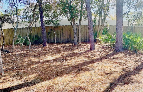 White's Gulfview House | Private Beach Access! Bikes, Yard & Pet-Friendly | Clareon Cottage 30A